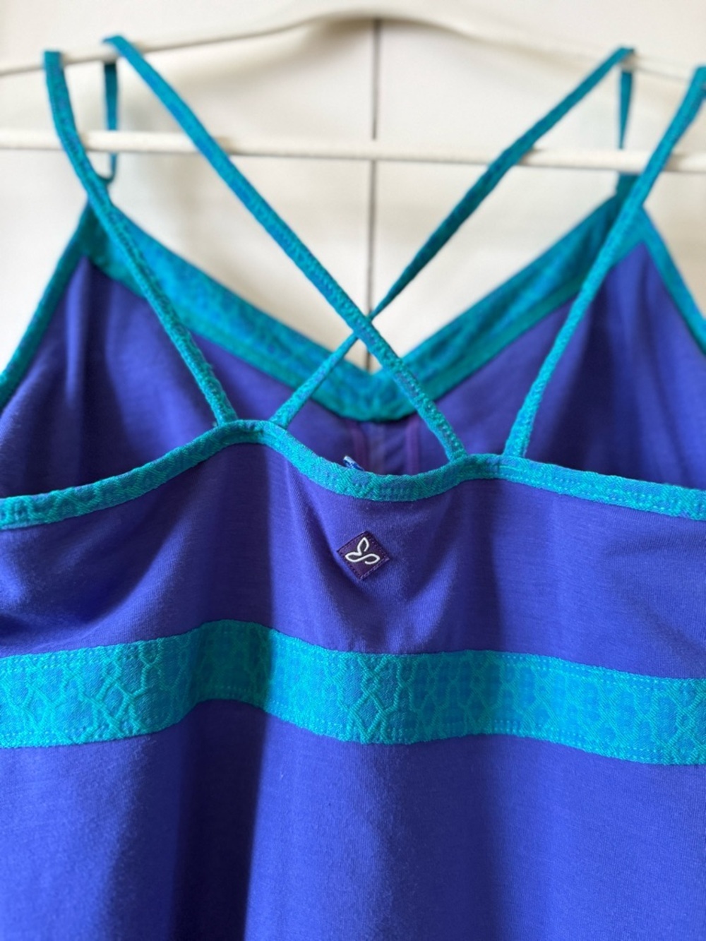 Prana Athletic Dress 90s inspired teal blue activewear built in bra size L - Picture 3 of 7